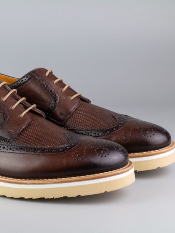 Blucher Calce Marrón con Detalles Brogue