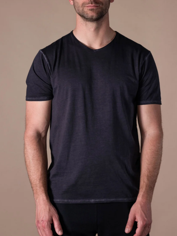 Camiseta Bjovuit Washed V-neck Black