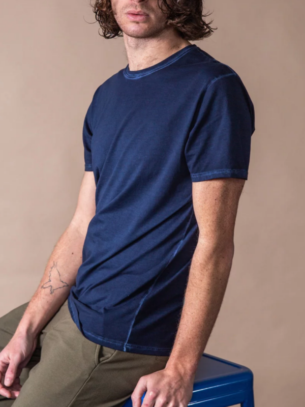 olo navy washed azul marino de algodón Pima, corte regular fit.