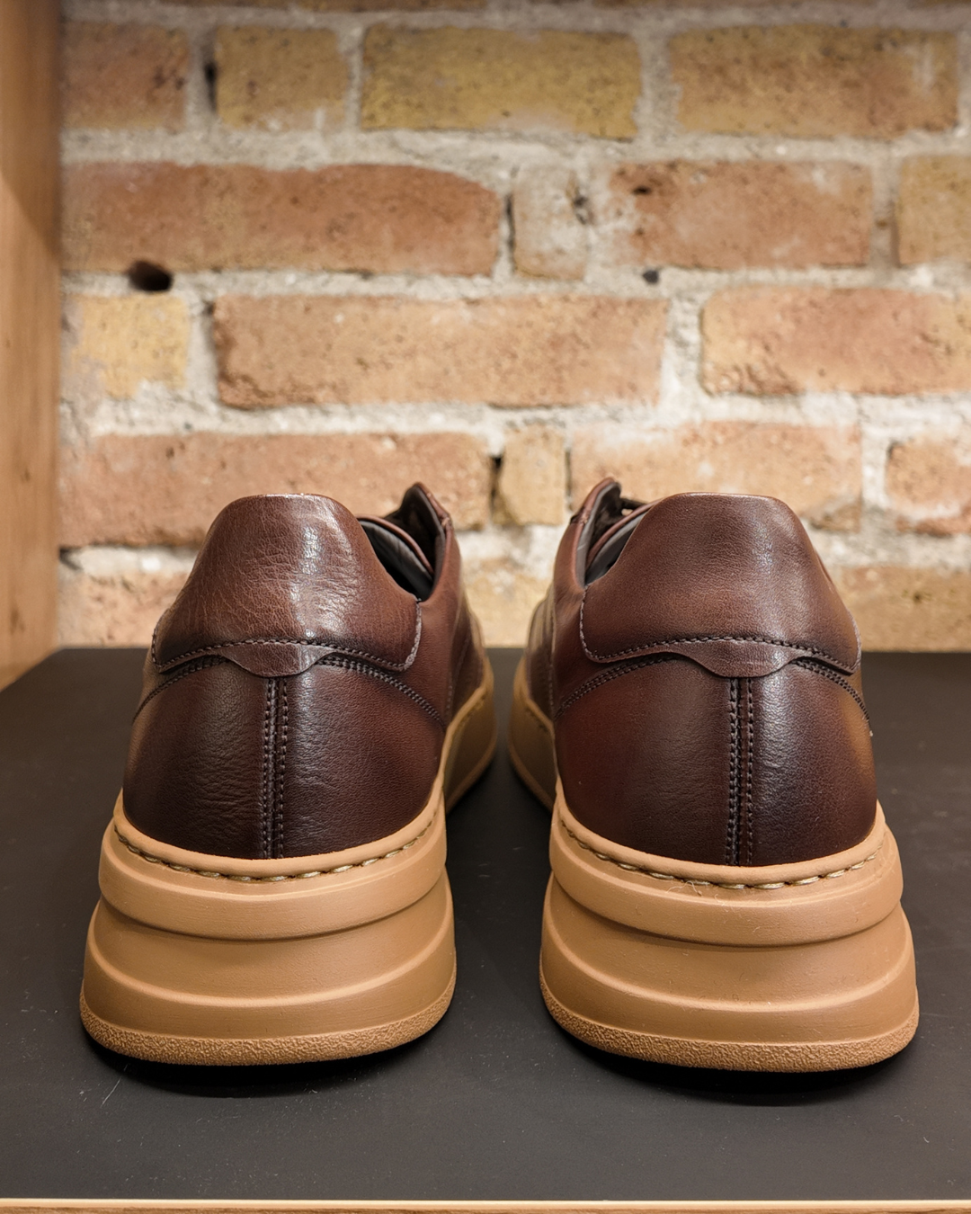 Sneaker Calce brown leather - Imagen 5